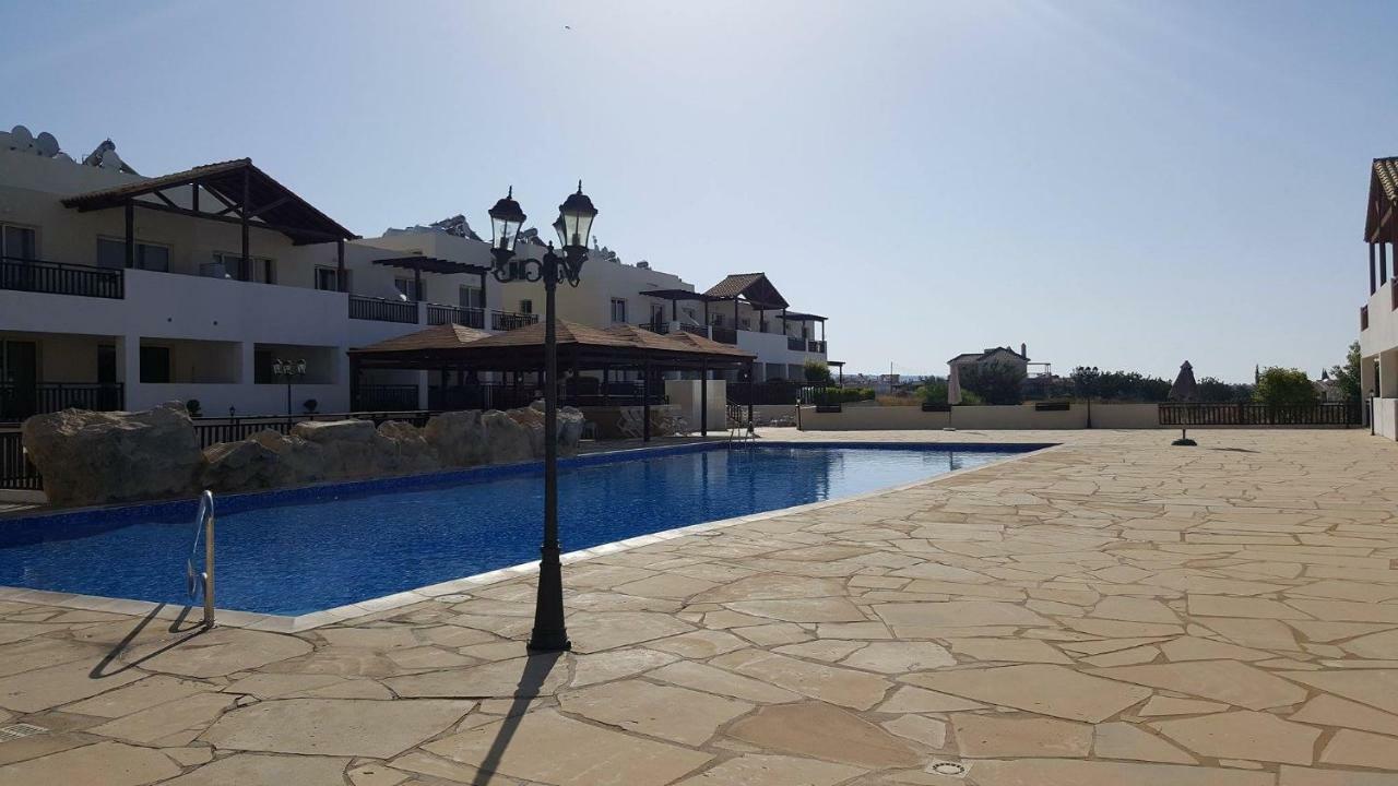 Ground Floor One Bedroom Apartment B2, 3 Pools, Free Wifi Peyia Bagian luar foto